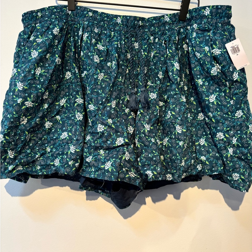 Old Navy Teal Floral Print Shorts